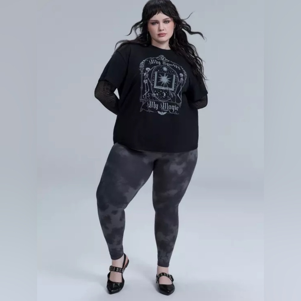 torrid NWOT Nightfall  La Mort Dye Black Leggings-Size 1